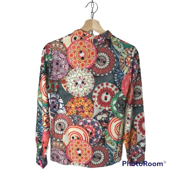 3/$20 Unbranded Women's Small Retro Style Half Button Front Long Sleeved Blouse - Picture 2 of 9